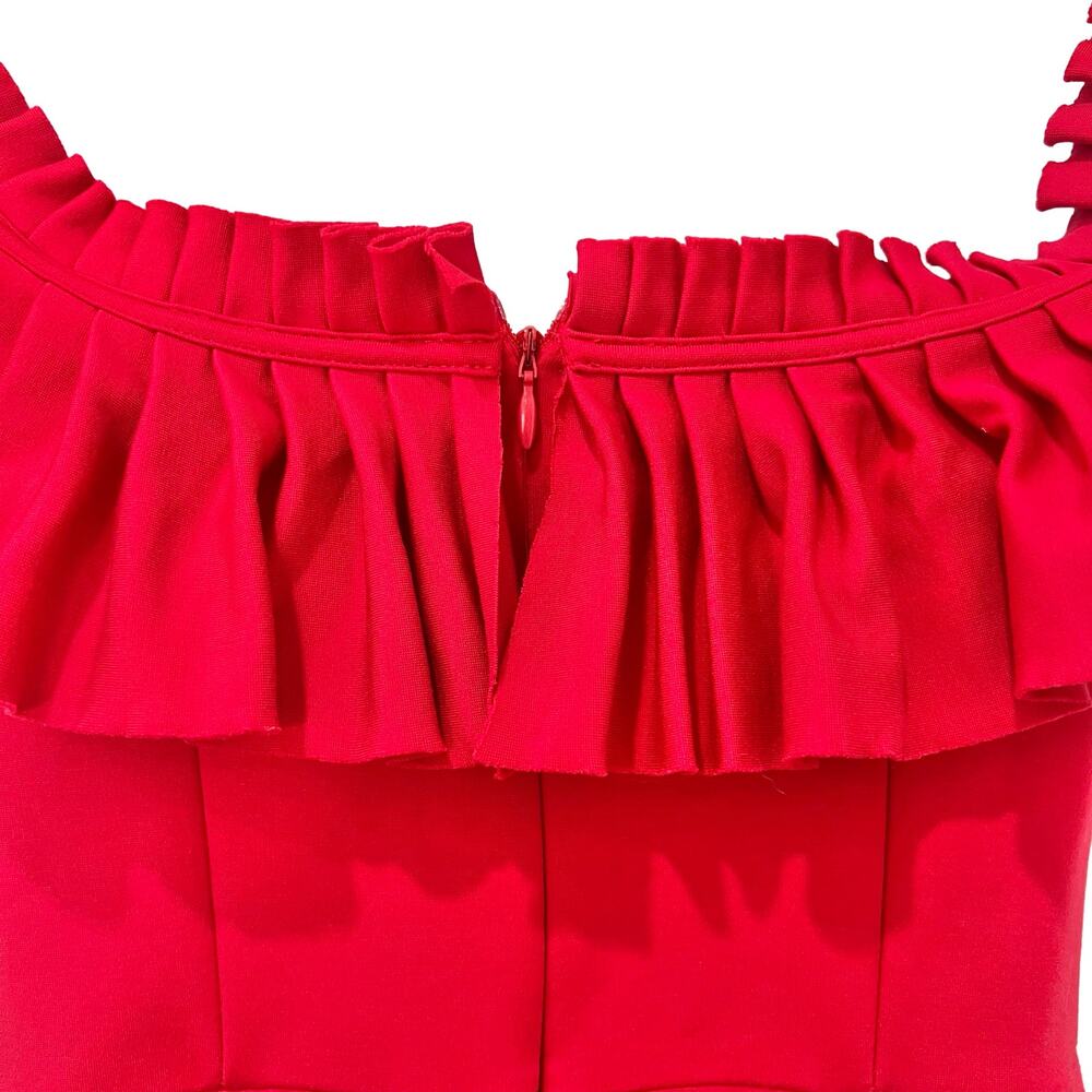 Urban Outfitters Cherry Red Rouge Off Shoulder Ruffle Heather Shorts Romper sz 2 - Picture 12 of 14